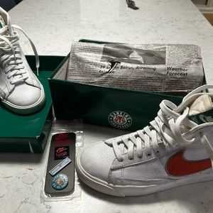 Stranger things Blazers size 6.5 men’s/8.5 women’s. Worn one time!